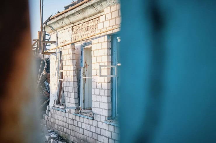 Наслідки обстрілу Черкас сьогодні вночі: місто атакували “Шахеди”, є поранені, багато руйнувань